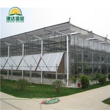 دفيئة من الزجاج المقسى